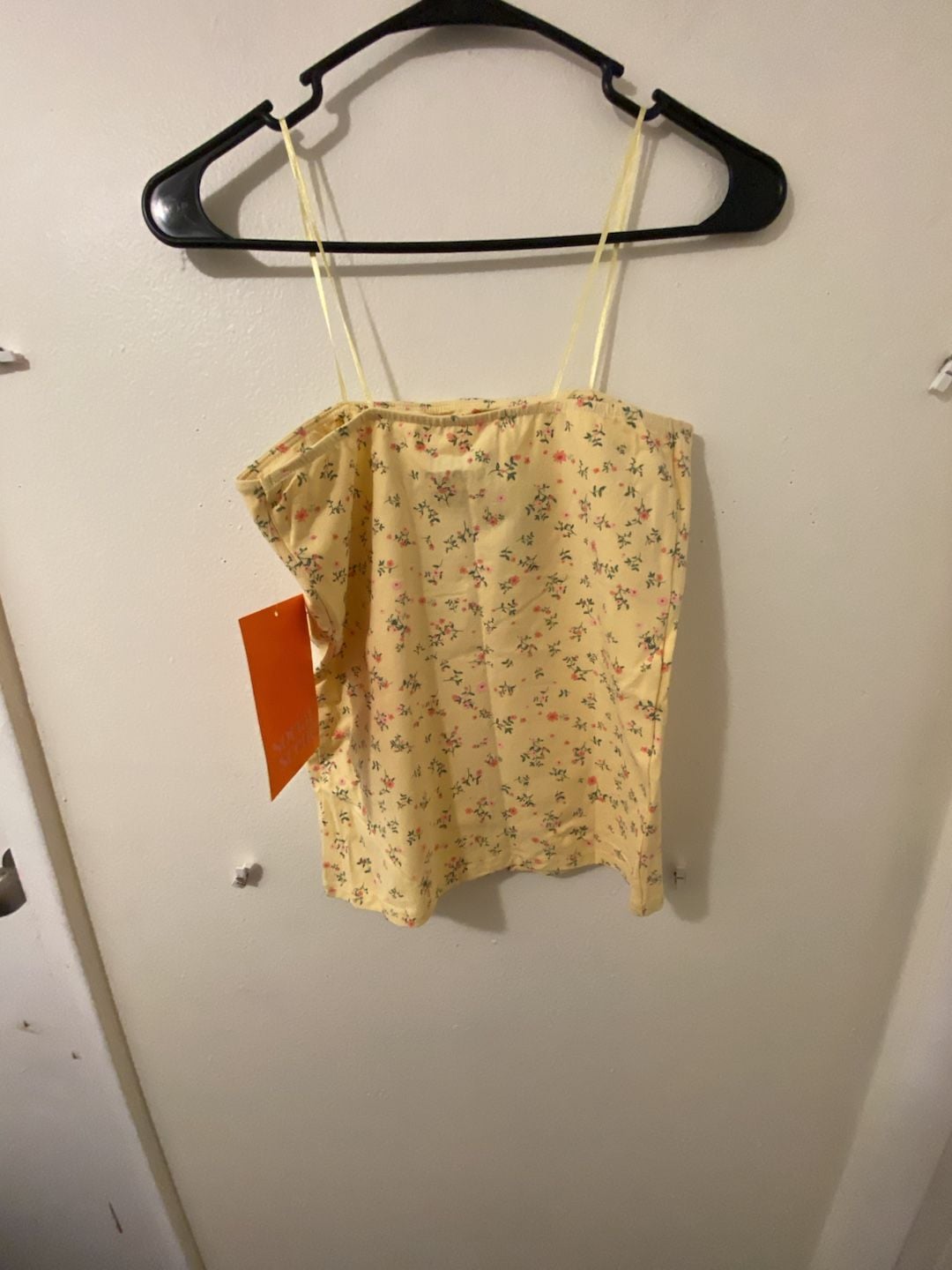 Social Scene Camisole Size M Yellow Floral 01 Top 3