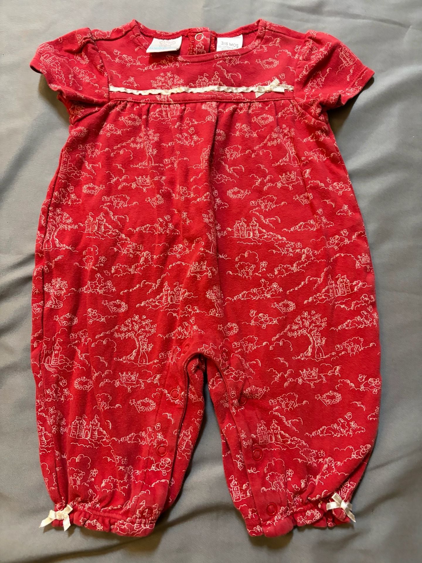 Koala Baby Bubble Romper Size 3/6 MOS Red Castle Print 2