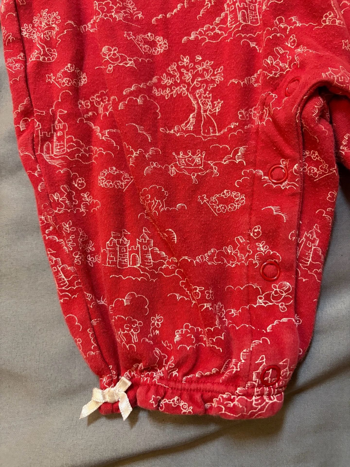 Koala Baby Bubble Romper Size 3/6 MOS Red Castle Print 3