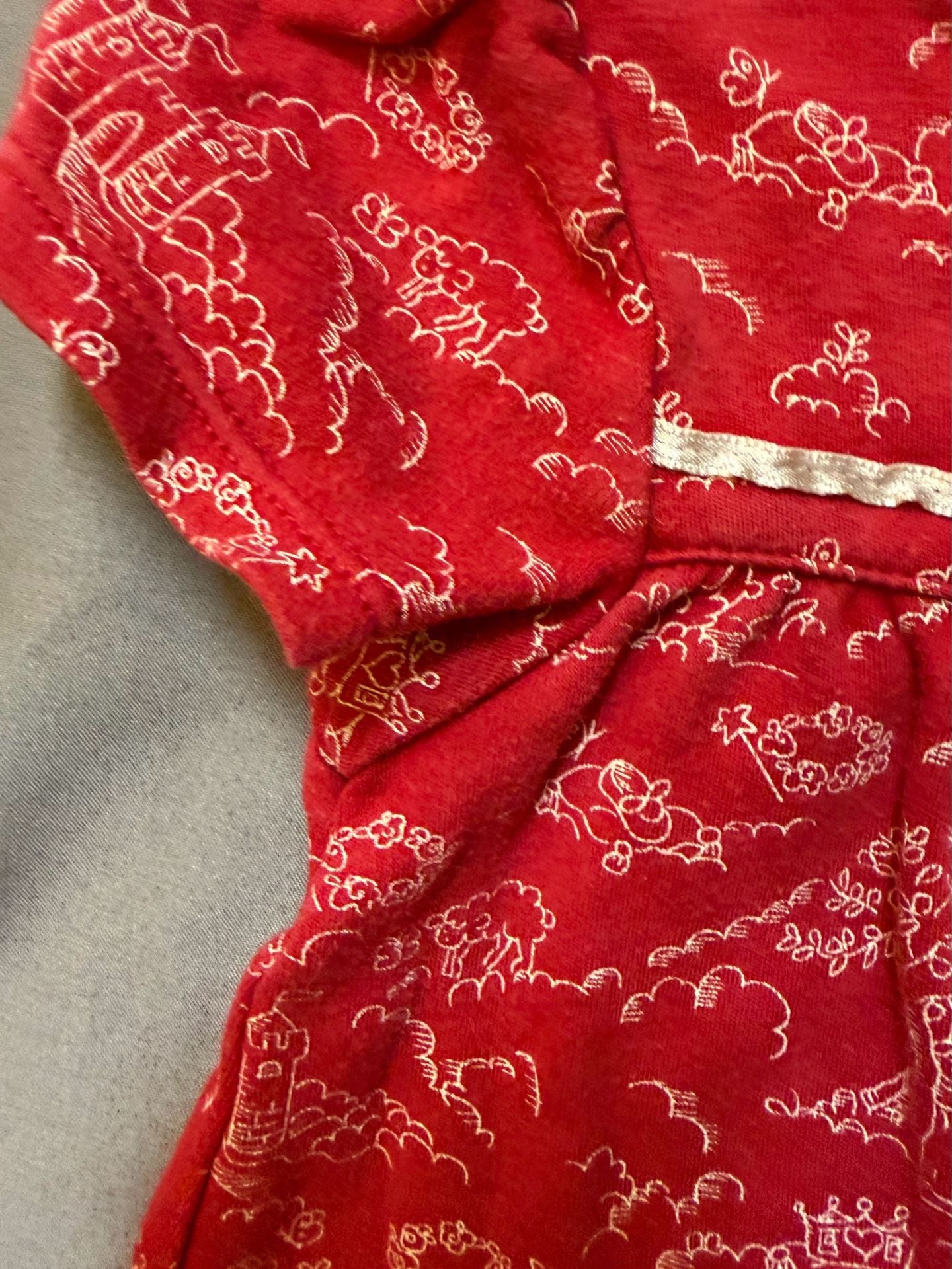 Koala Baby Bubble Romper Size 3/6 MOS Red Castle Print 5