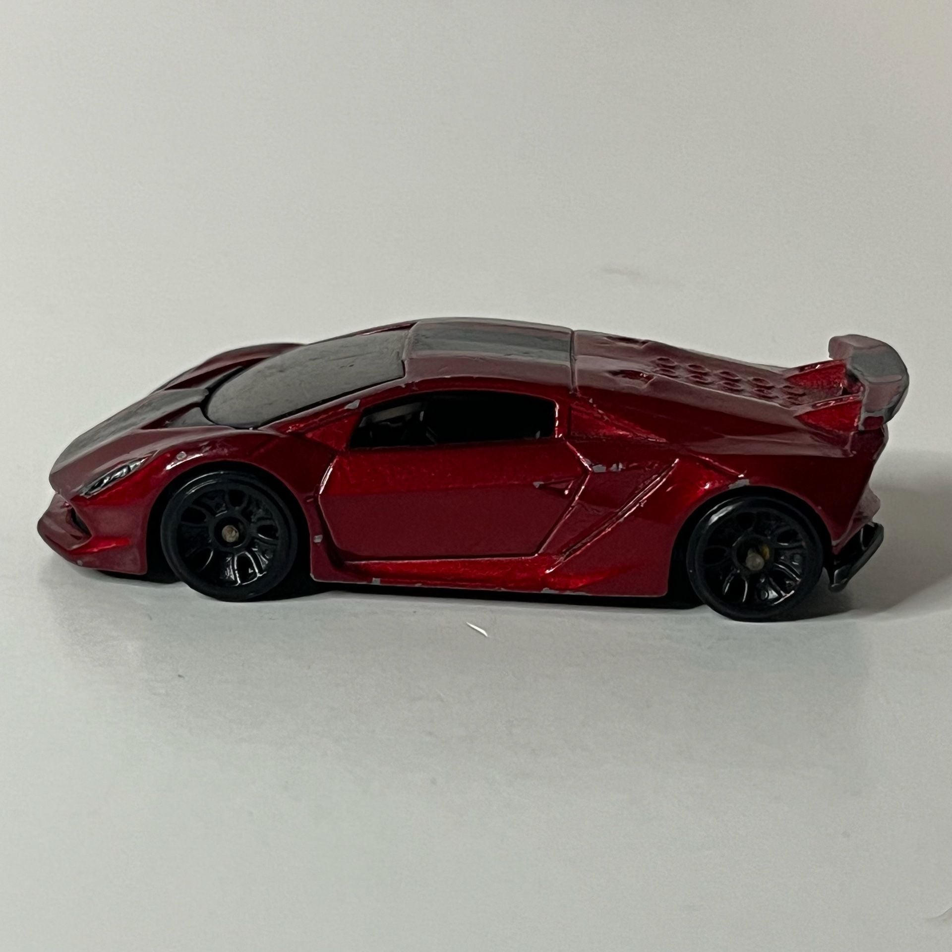 Hot Wheels Lamborghini Sesto Elemento Red Diecast Toy Car 2