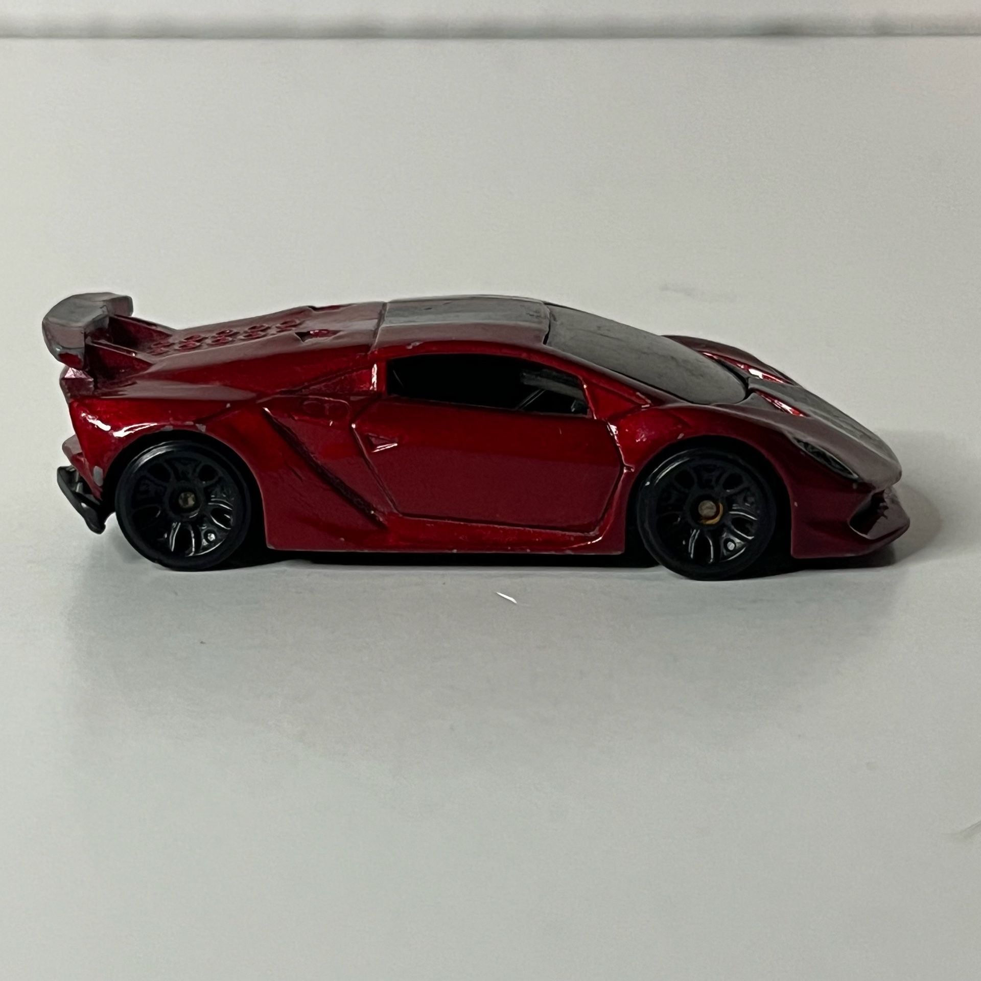 Hot Wheels Lamborghini Sesto Elemento Red Diecast Toy Car 4
