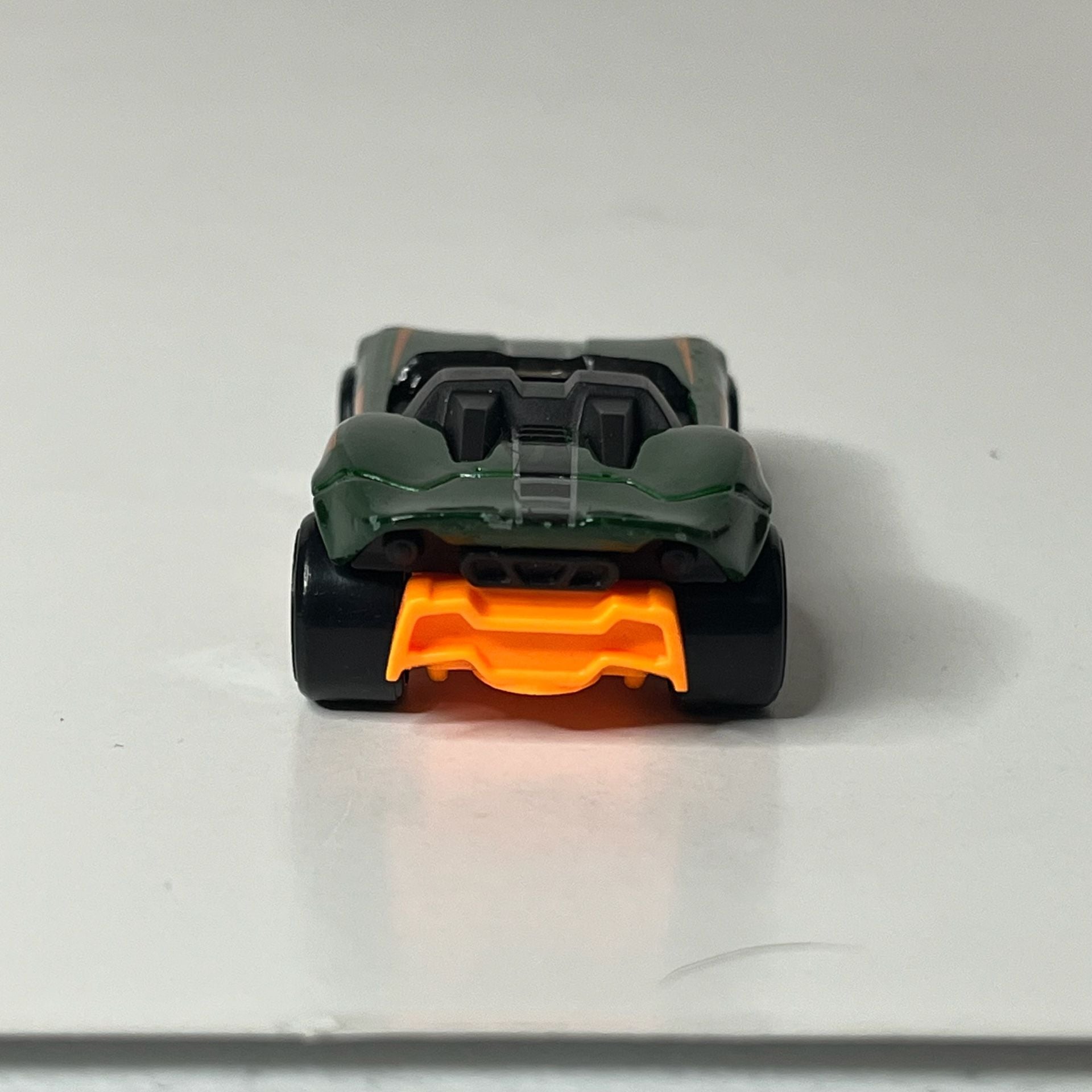 Hot Wheels Carbonic Diecast Toy Car Green Orange Multi-Pack Exclusive 3