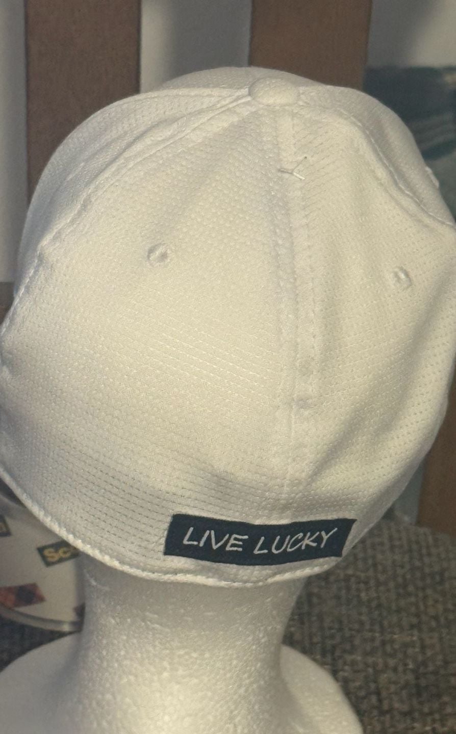 Black Clover Premium Clover Hat Size L/XL White Fitted Golf Cap Live Lucky 6
