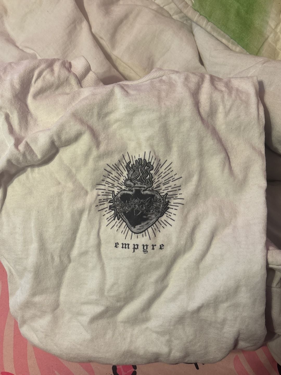 Empyre Sacred Heart Long Sleeve T-Shirt Size L White 1