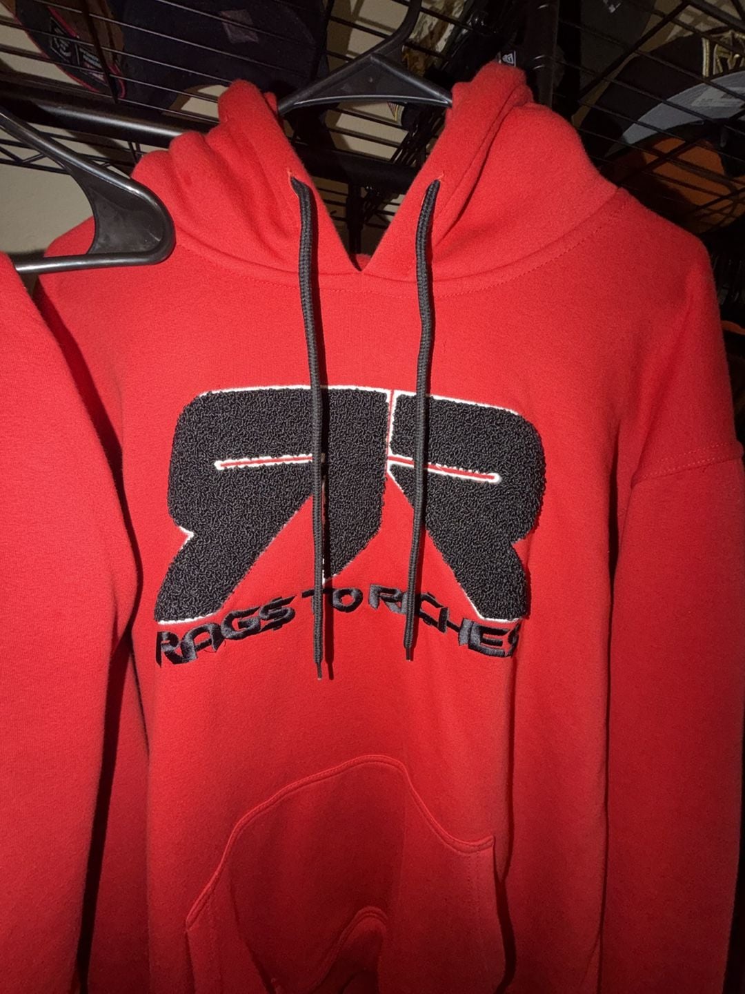 Rags to Riches Sweatshirt Set Size XL 3