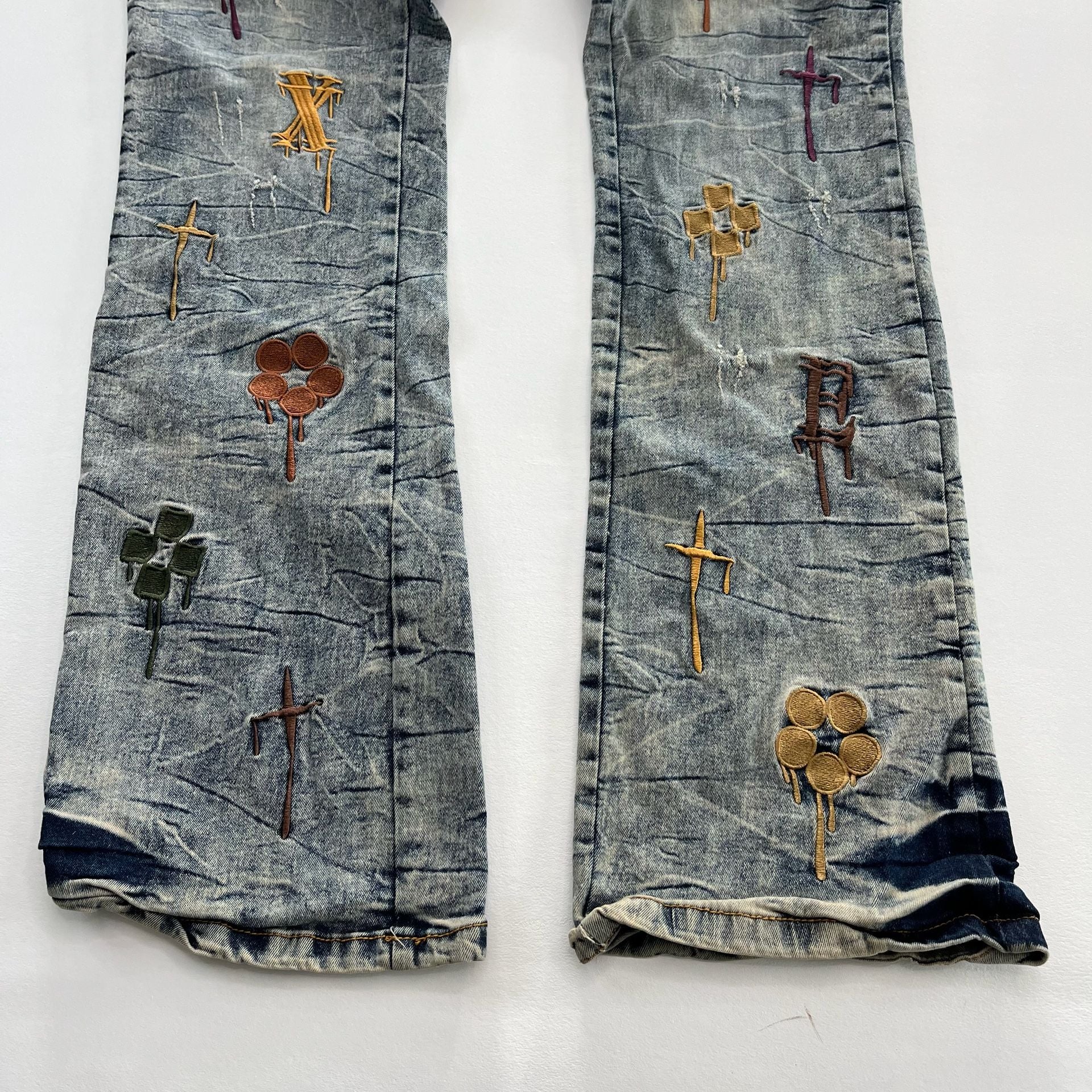 Regal Exchange Embroidered Jeans Size 40 Blue Acid Wash Denim 8