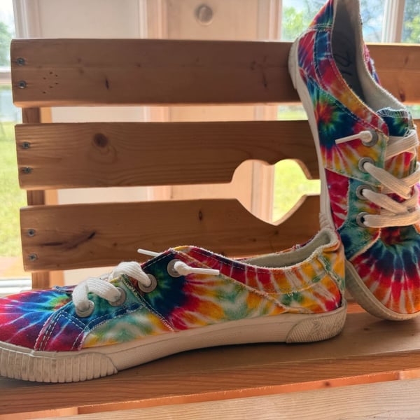 Blowfish Malibu Fruit Tie Dye Canvas Sneaker Rainbow
