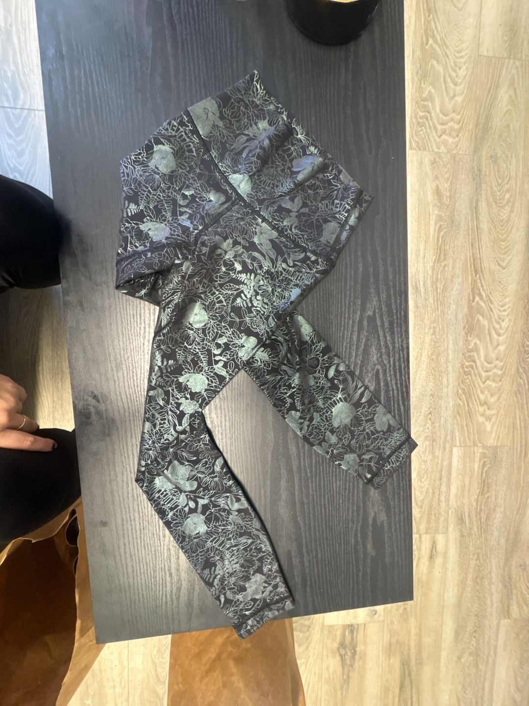 Lululemon Wunder Train High-Rise Leggings Black Foil Flourish 2
