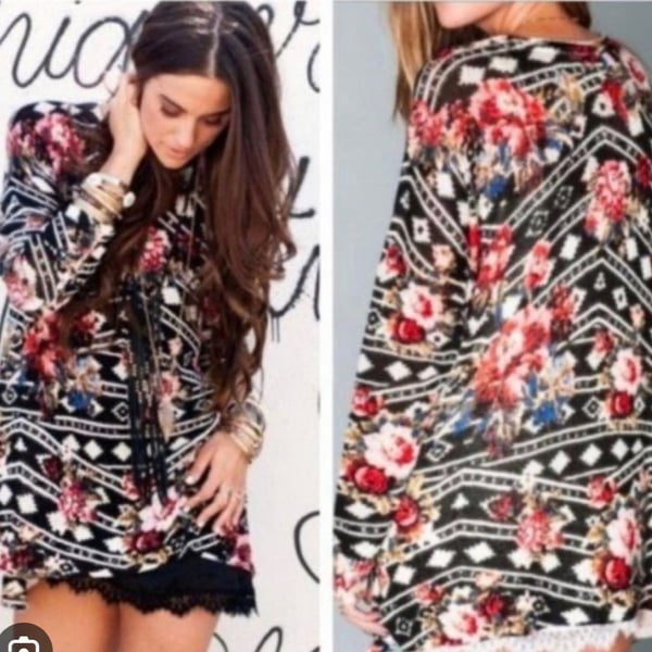 Mumu Mellow Floral Tribal Lined Jamie Tunic Size S Black White Red Blue