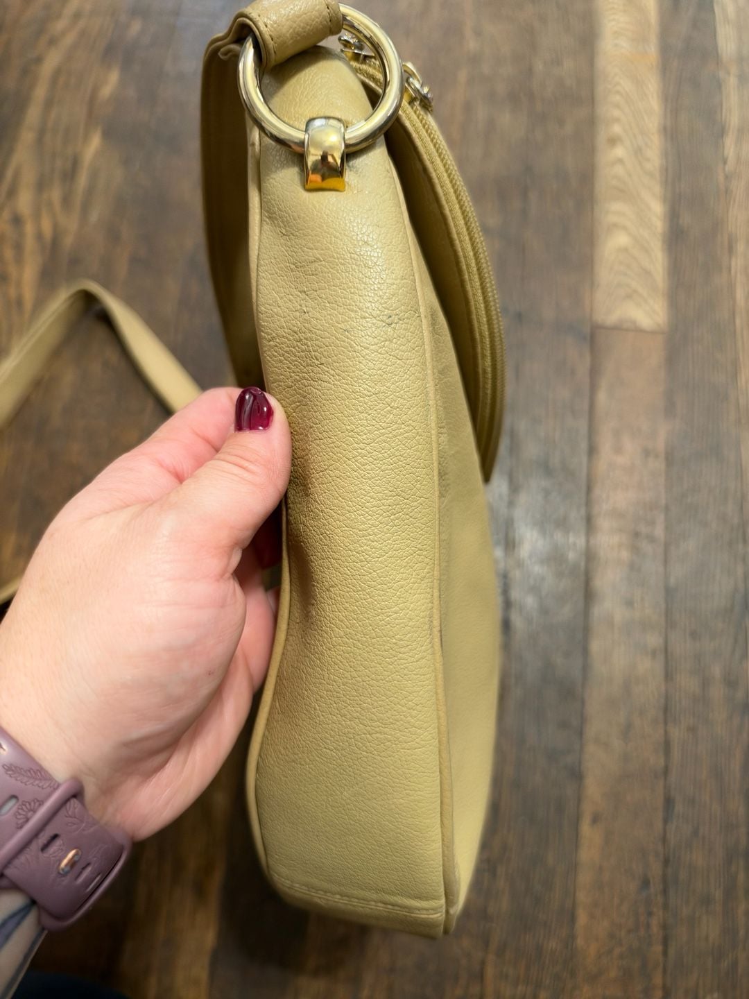 Toni Vintage 1980s Yellow Gold Genuine Leather Handbag Tassel Crossbody 14