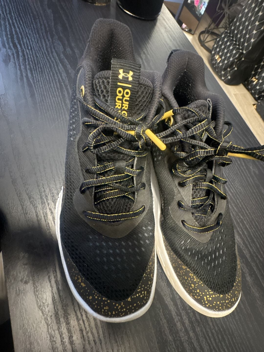 Under Armour Flow Breakthru 2 Black Gold Basketball Shoes 4