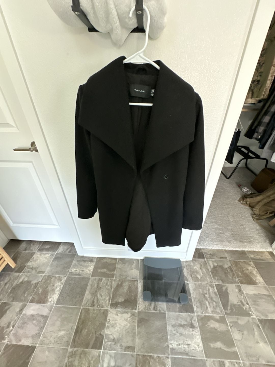 Tahari Belted Wrap Coat Size M Black 2