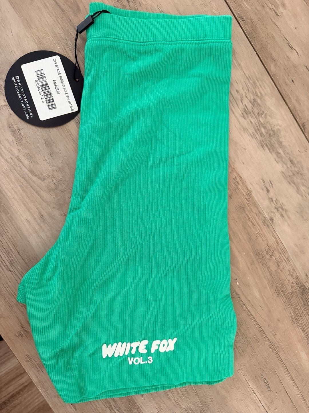 White Fox Offstage Ribbed Bike Shorts Size S Green 4