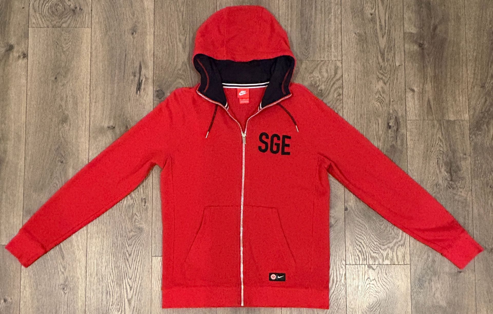 Nike SGE Full Zip Hoodie Red 2