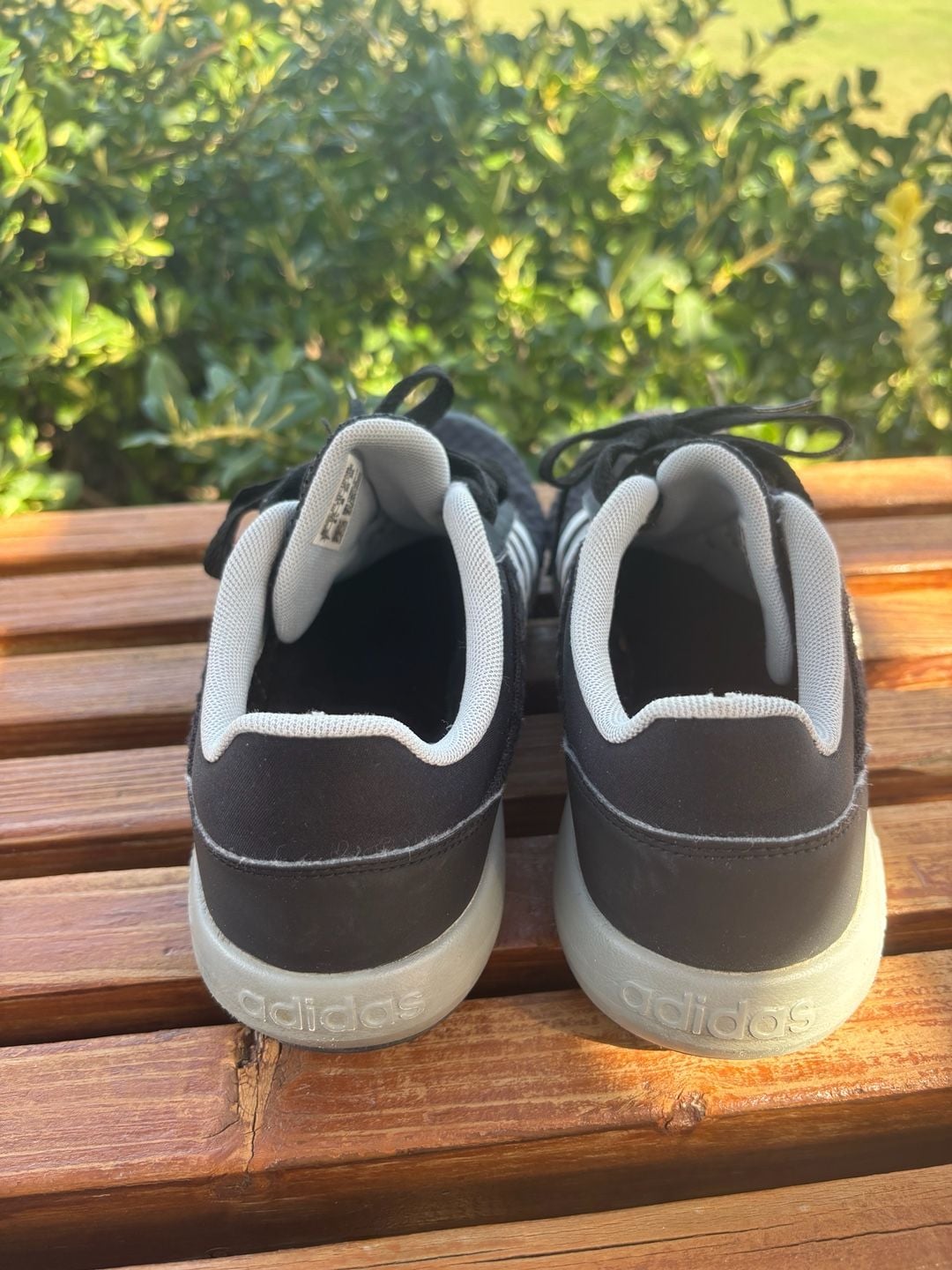 Adidas Cloudfoam Race Size 7 Black White Sneakers 3