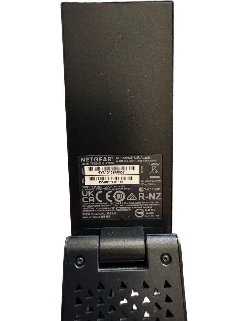 NETGEAR Nighthawk AC1900 WiFi USB Adapter A7000 with Magnetic Cradle 2