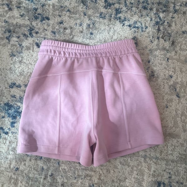 Lululemon Softstreme High-Rise Short 4 Size 2 Pink Athletic
