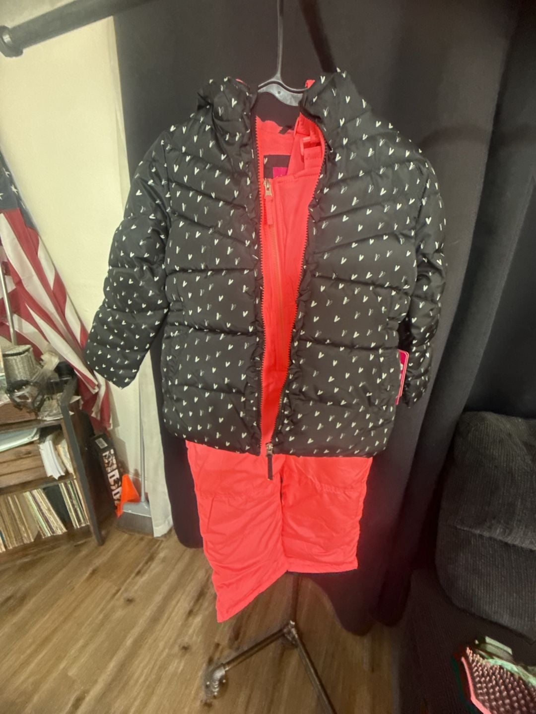 NWT Pink Platinum Snowsuit Set Size 5/6 Black Heart Puffer Jacket Bib 1
