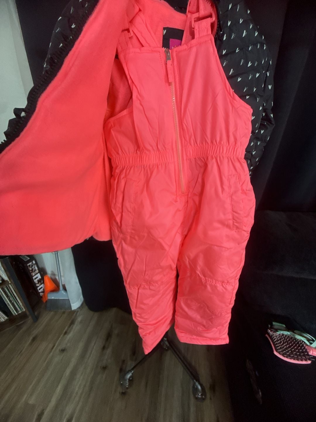 NWT Pink Platinum Snowsuit Set Size 5/6 Black Heart Puffer Jacket Bib 2