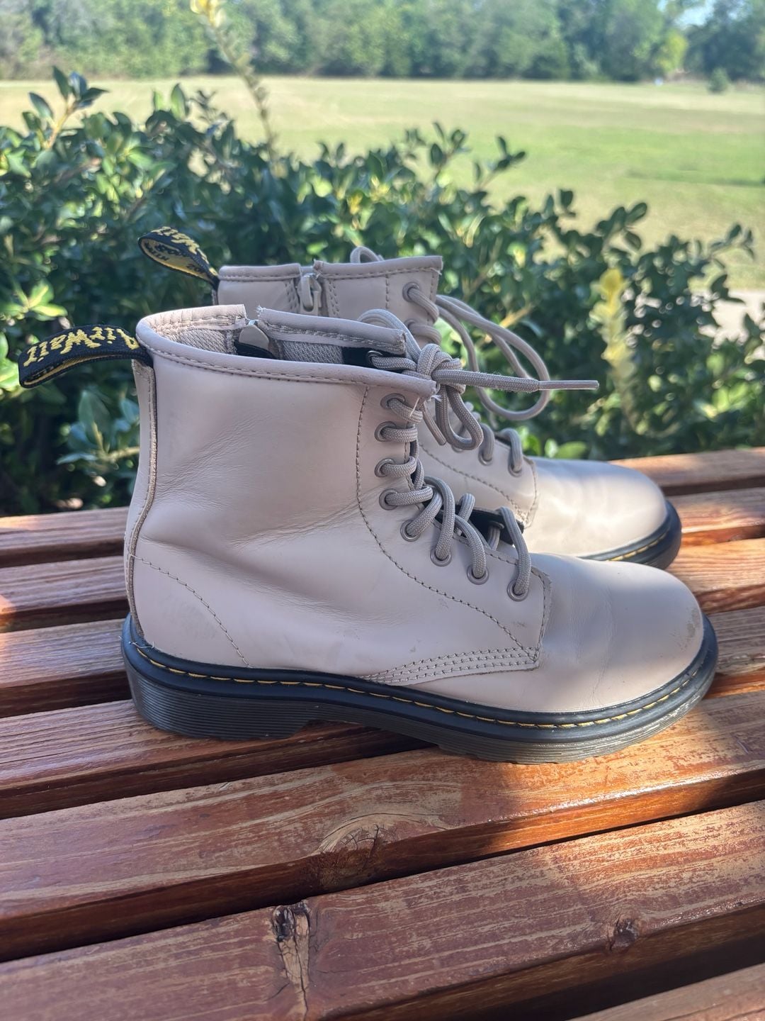 Dr. Martens Zavala Combat Boots Size 3 US Taupe Leather Side Zip 2
