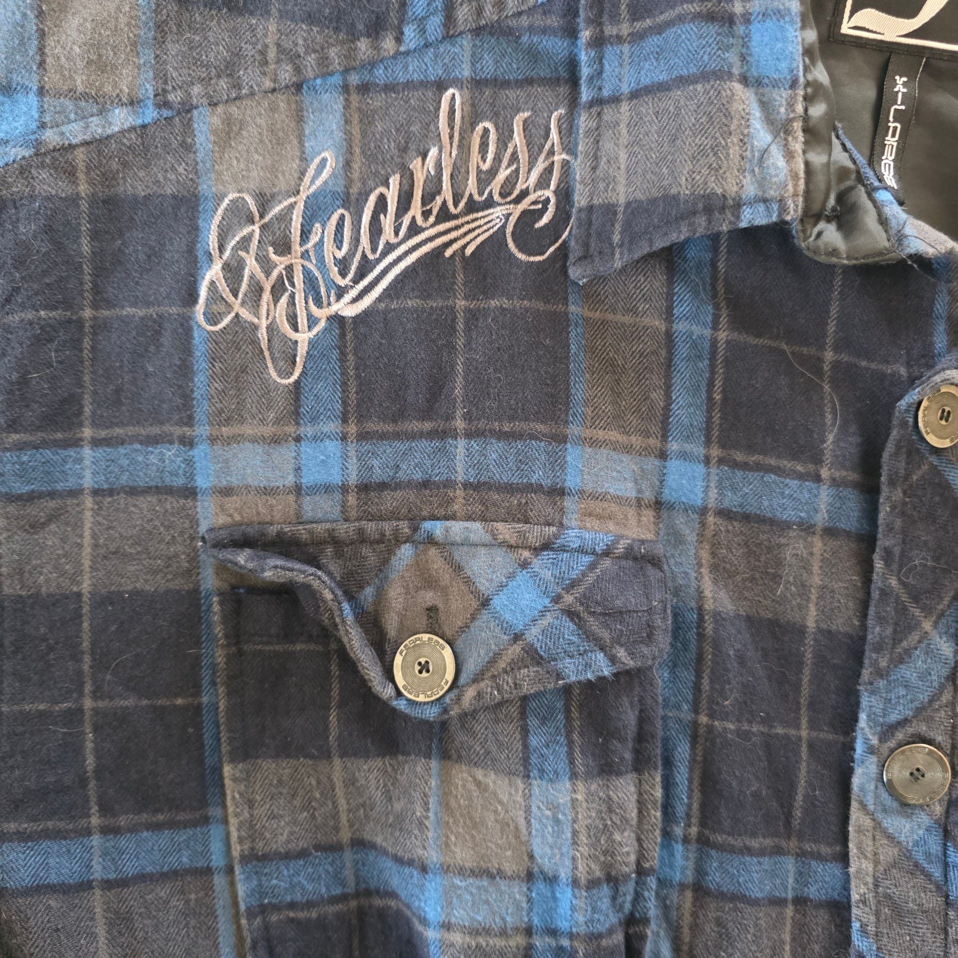 Fearless Apparel Blue Grey Plaid Flannel Shirt Mens XL Streetwear Skate Gothic 5