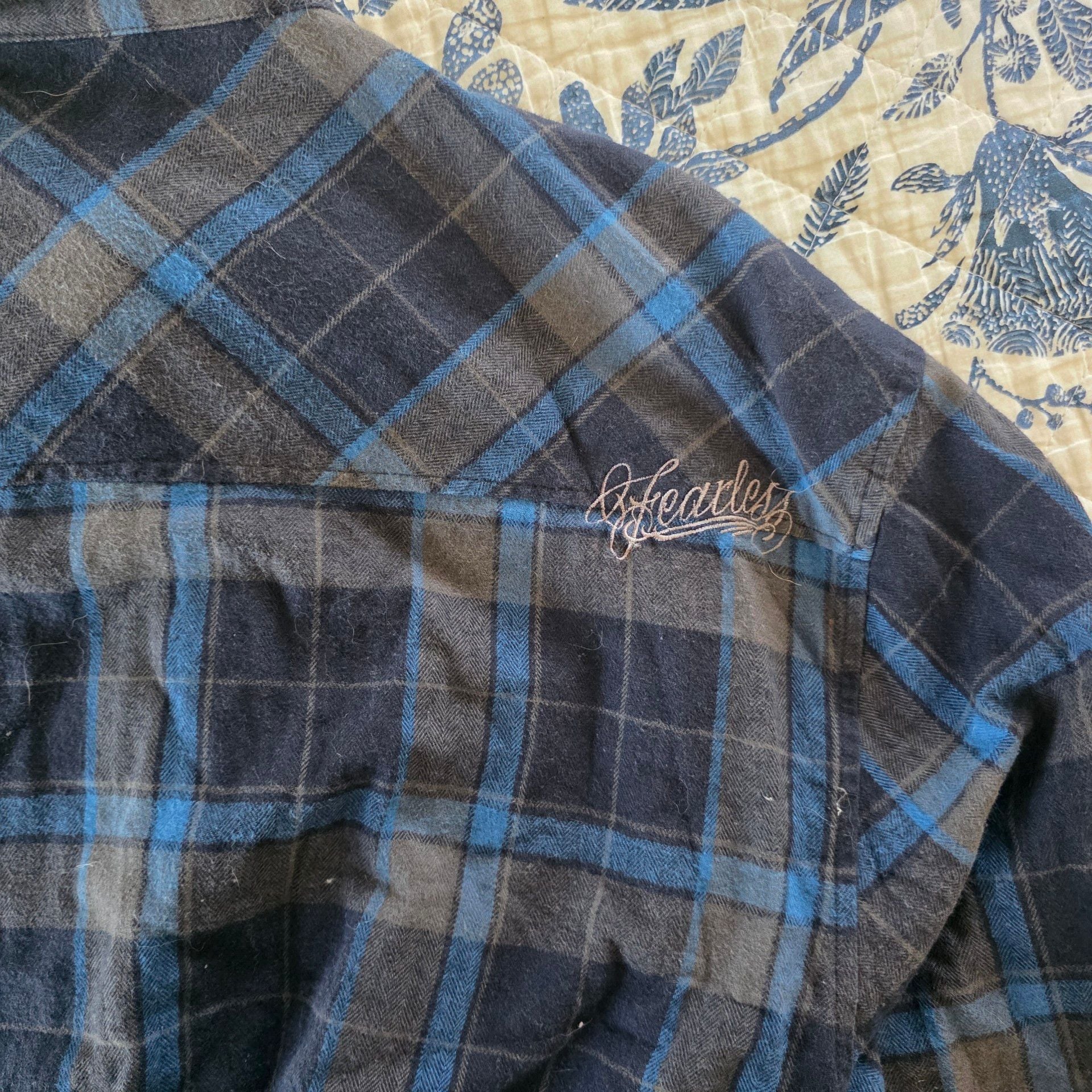 Fearless Apparel Blue Grey Plaid Flannel Shirt Mens XL Streetwear Skate Gothic 6
