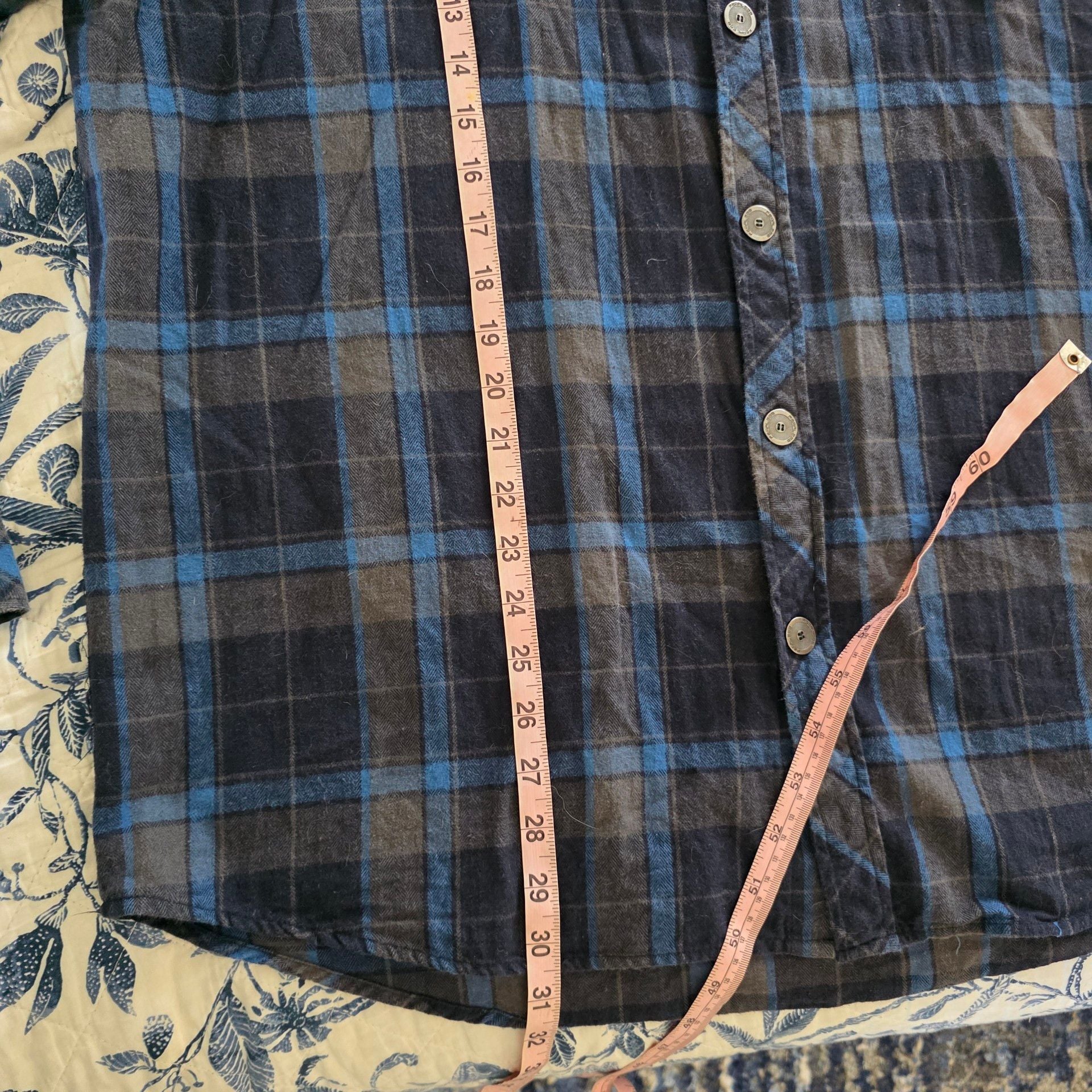 Fearless Apparel Blue Grey Plaid Flannel Shirt Mens XL Streetwear Skate Gothic 8