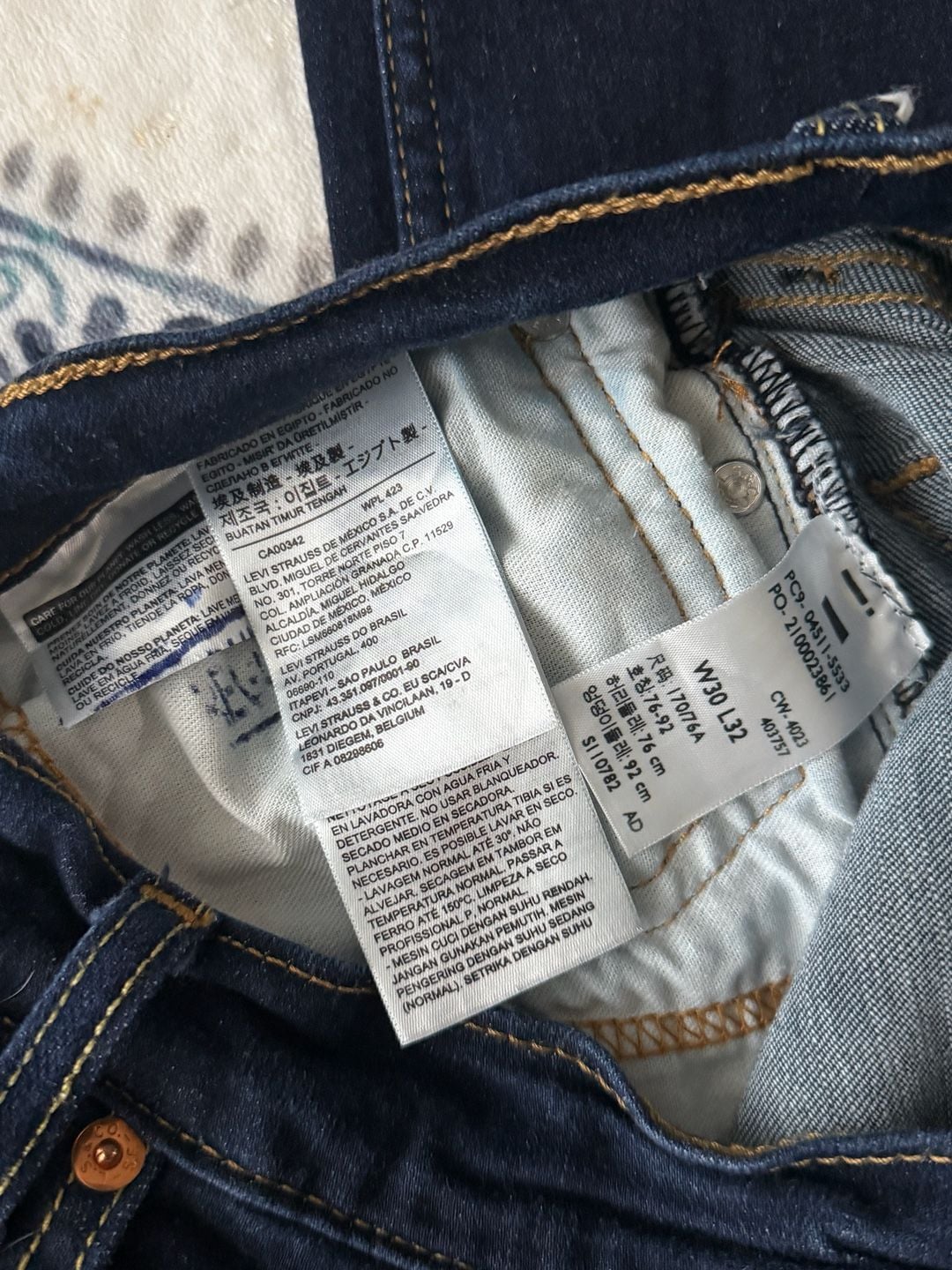 Levi's 511 Slim Jeans Size W30 L32 Dark Wash Denim 5