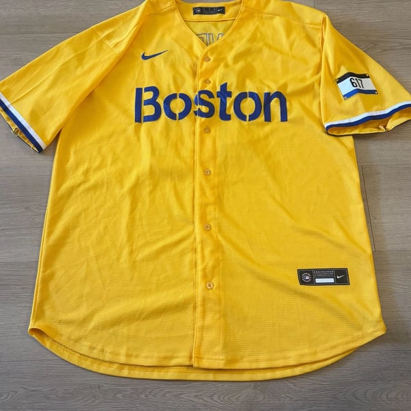 Nike Boston Red Sox Devers 11 City Connect Jersey XL Yellow Baseball