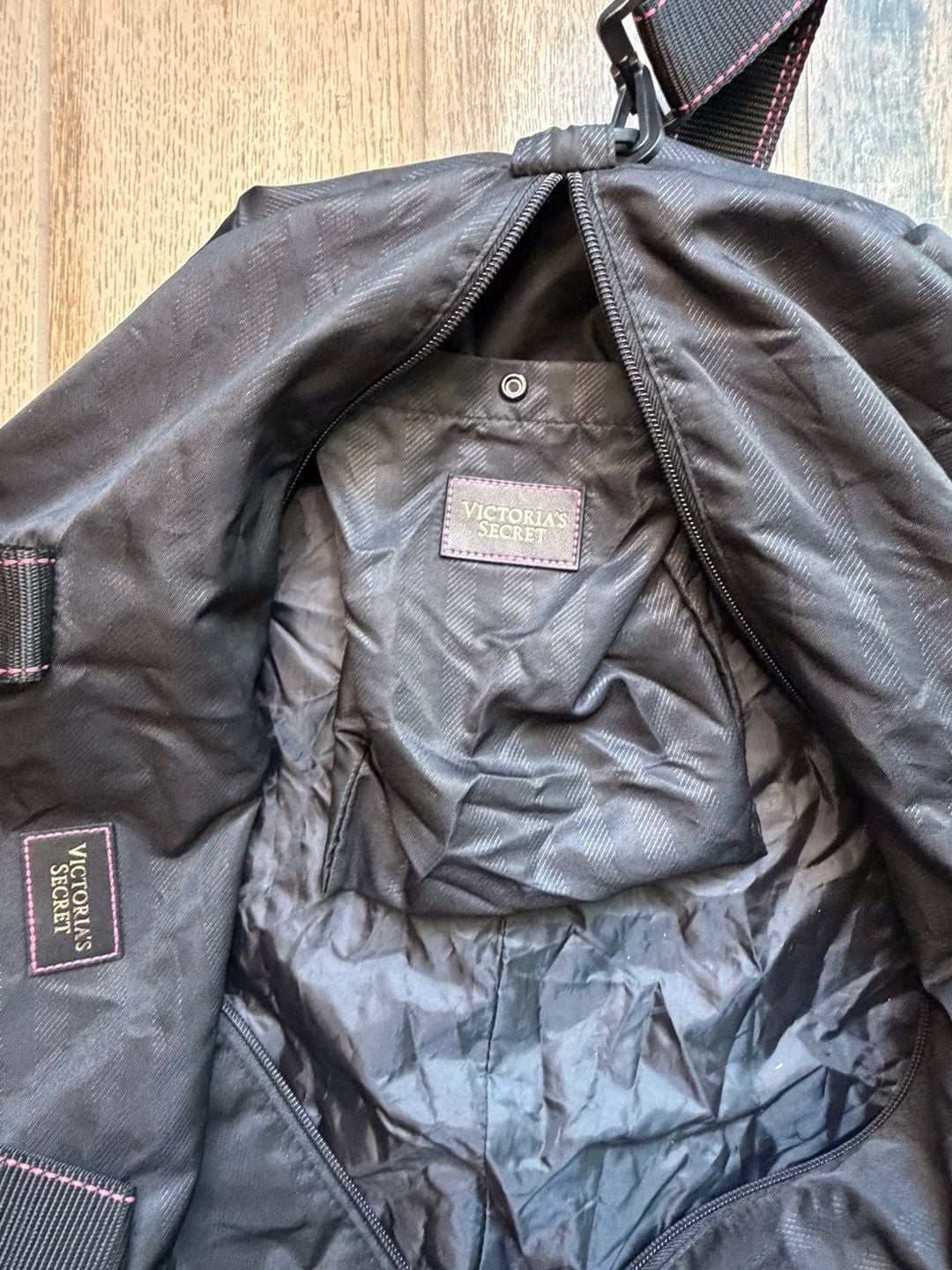 Victoria's Secret Black Nylon Duffle Weekender Gym Bag 6