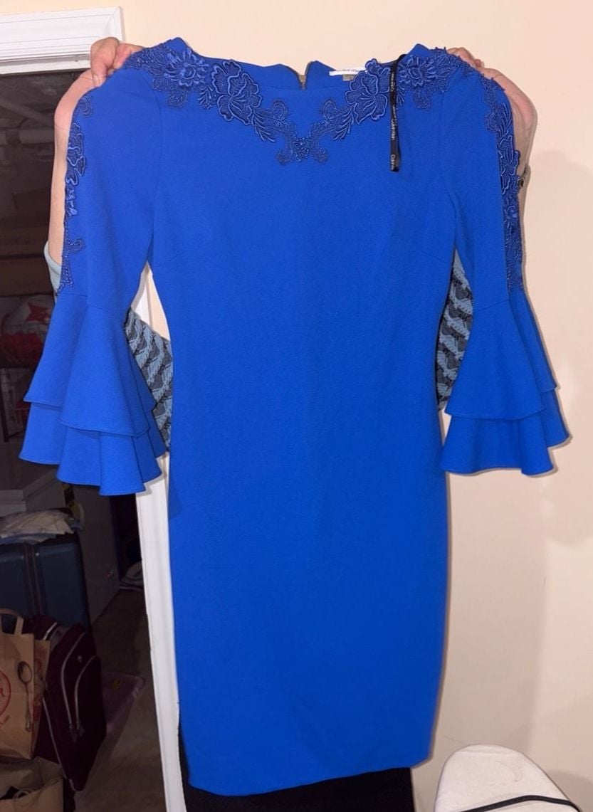 Calvin Klein Lace Applique Sheath Dress Size 6 Blue Tiered Sleeves 2