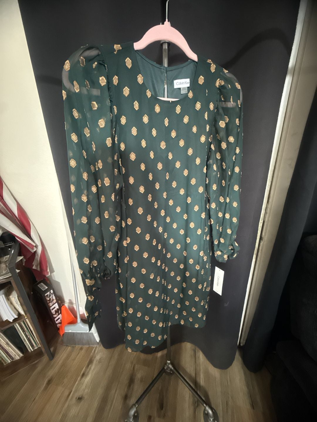 Calvin Klein Chiffon Dress Size 6P Green Gold Metallic Diamond Tie Cuff 2