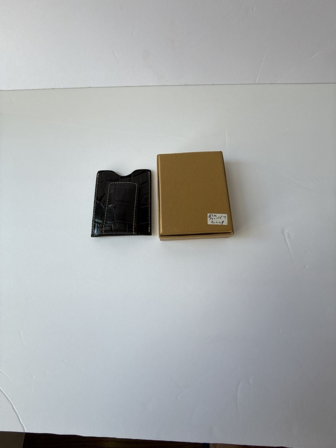 Neiman Marcus Black Croc Embossed Leather Card Case Money Clip Wallet
#681 4