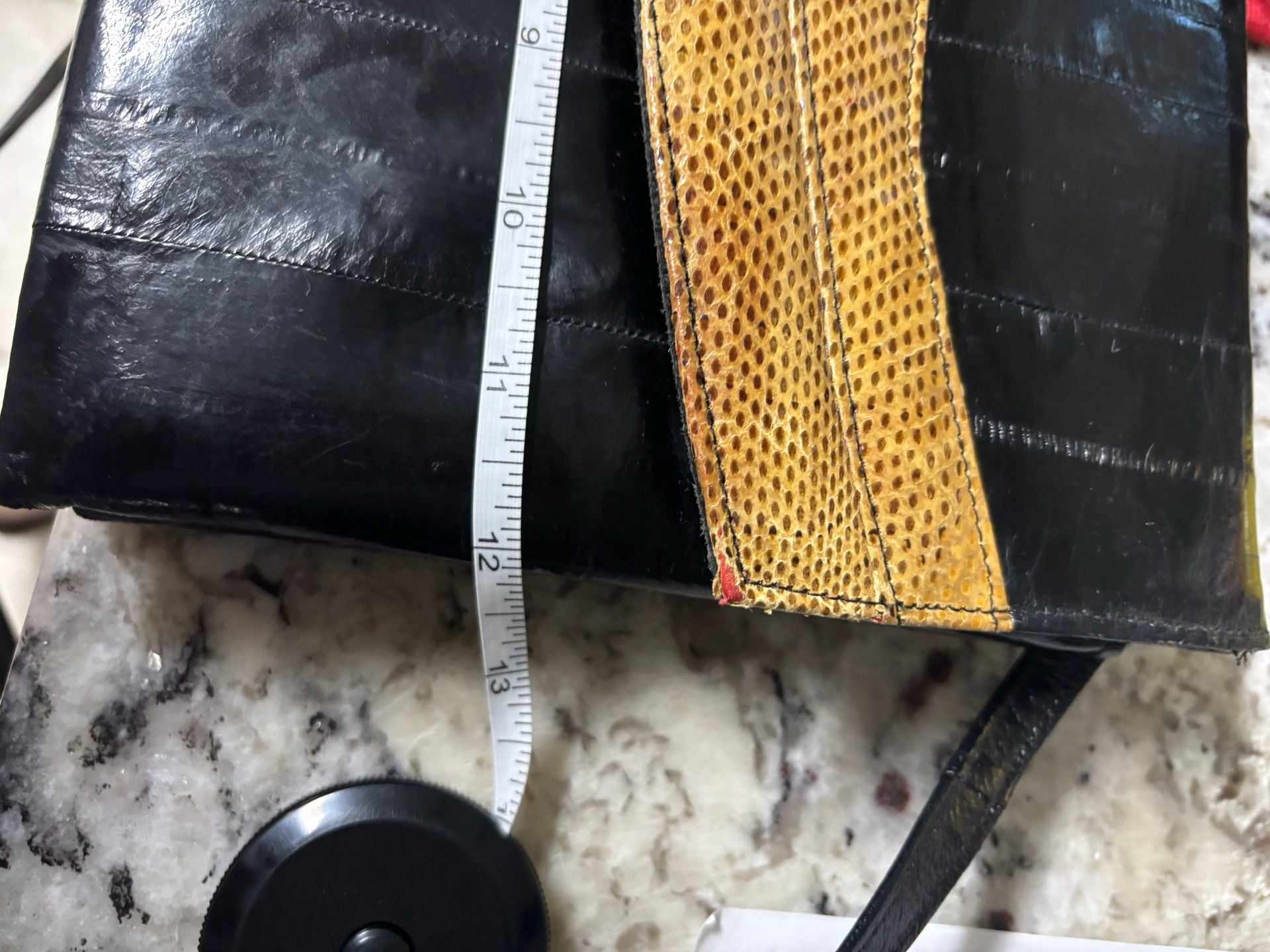 1980 Leather of the Sea Vintage Black & Gold Eel Skin Crossbody Envelope Clutch 9