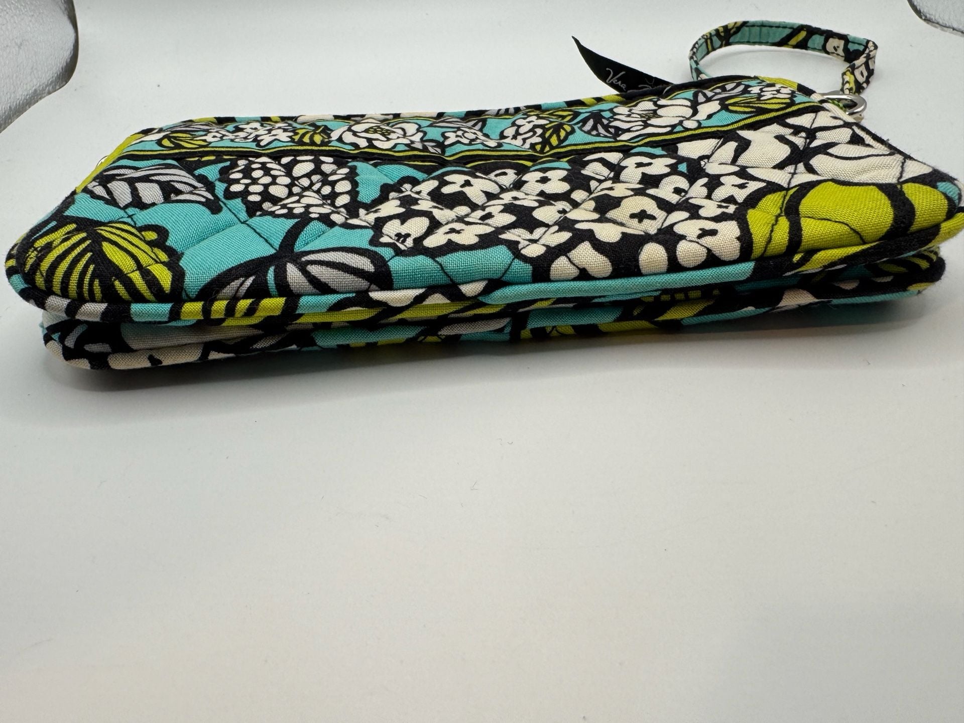 New Vera Bradley Island Blooms Quilted Wristlet Wallet Aqua Blue Green Floral 6