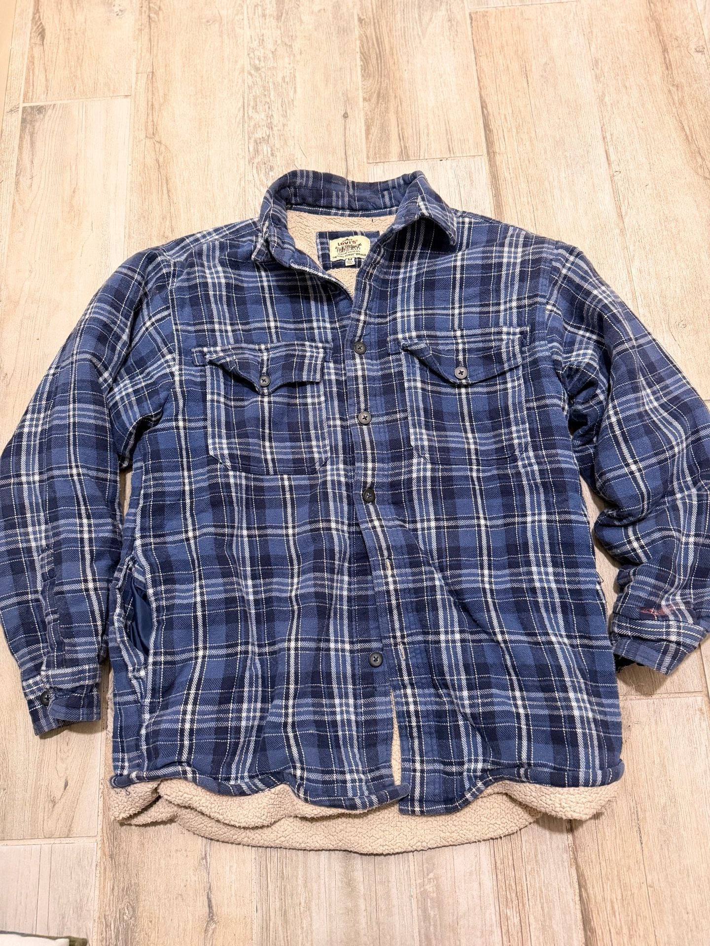 Levi's Sherpa Lined Flannel Shirt Size M Blue Plaid Shacket Jacket 2