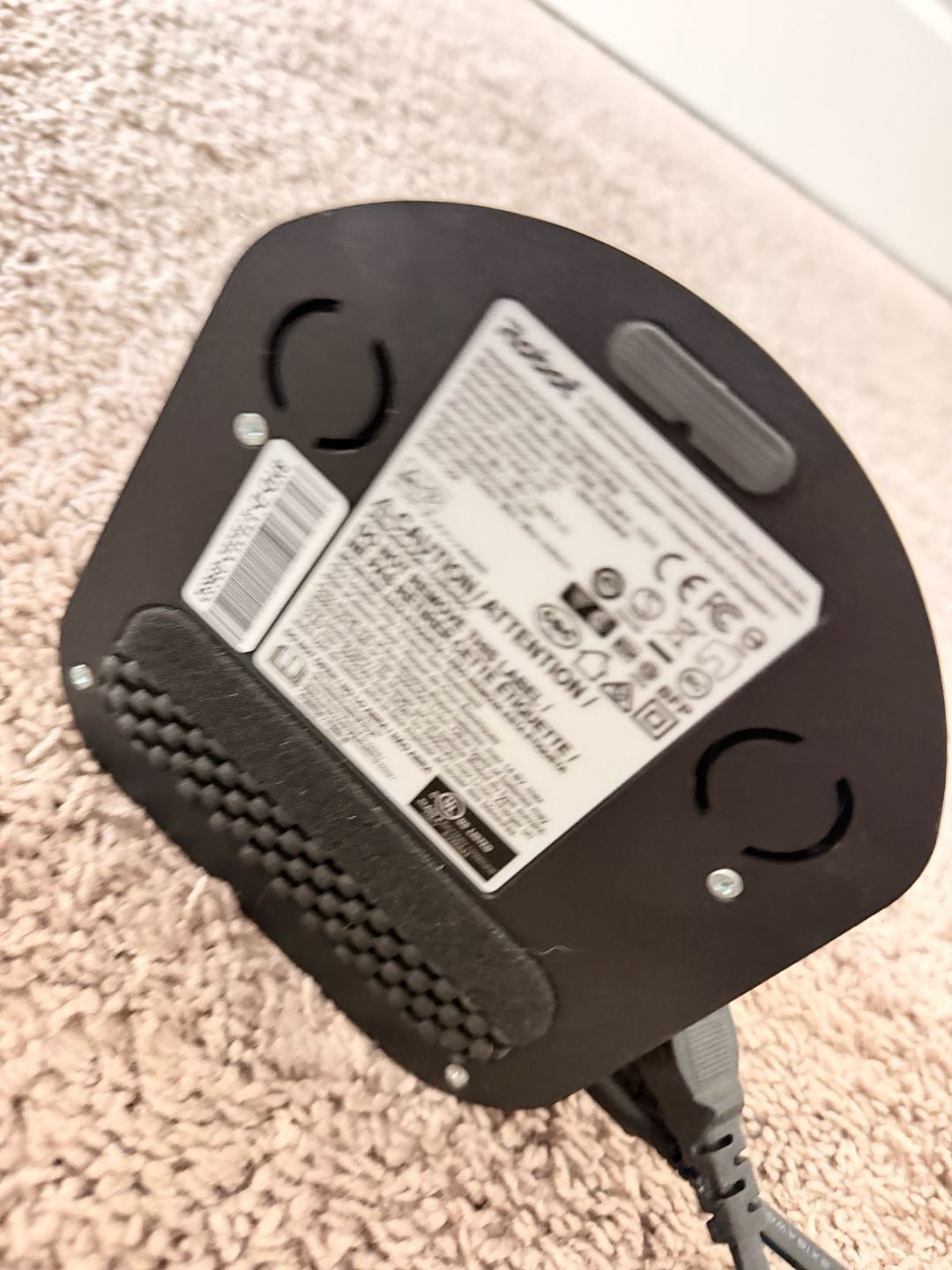 Irobot Roomba 690 Robot Vacuum Cleaner With Charging Base 3