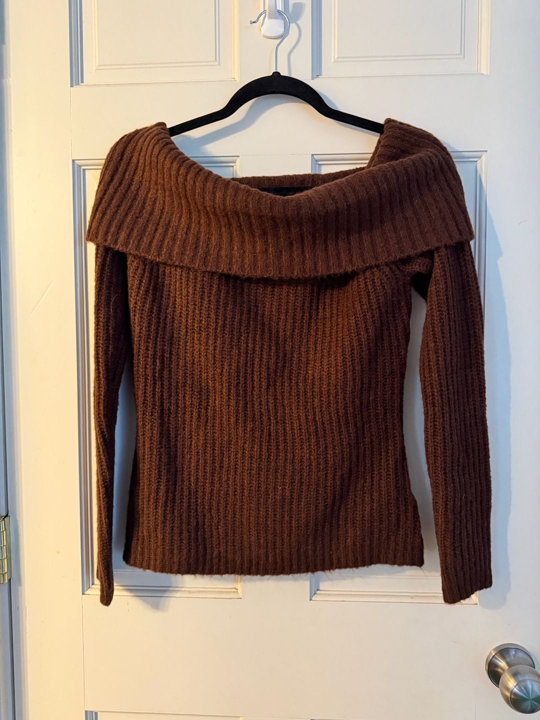 NWT Cosmic Blue Love Kaia Off Shoulder Sweater Size M Hot Chocolate 2