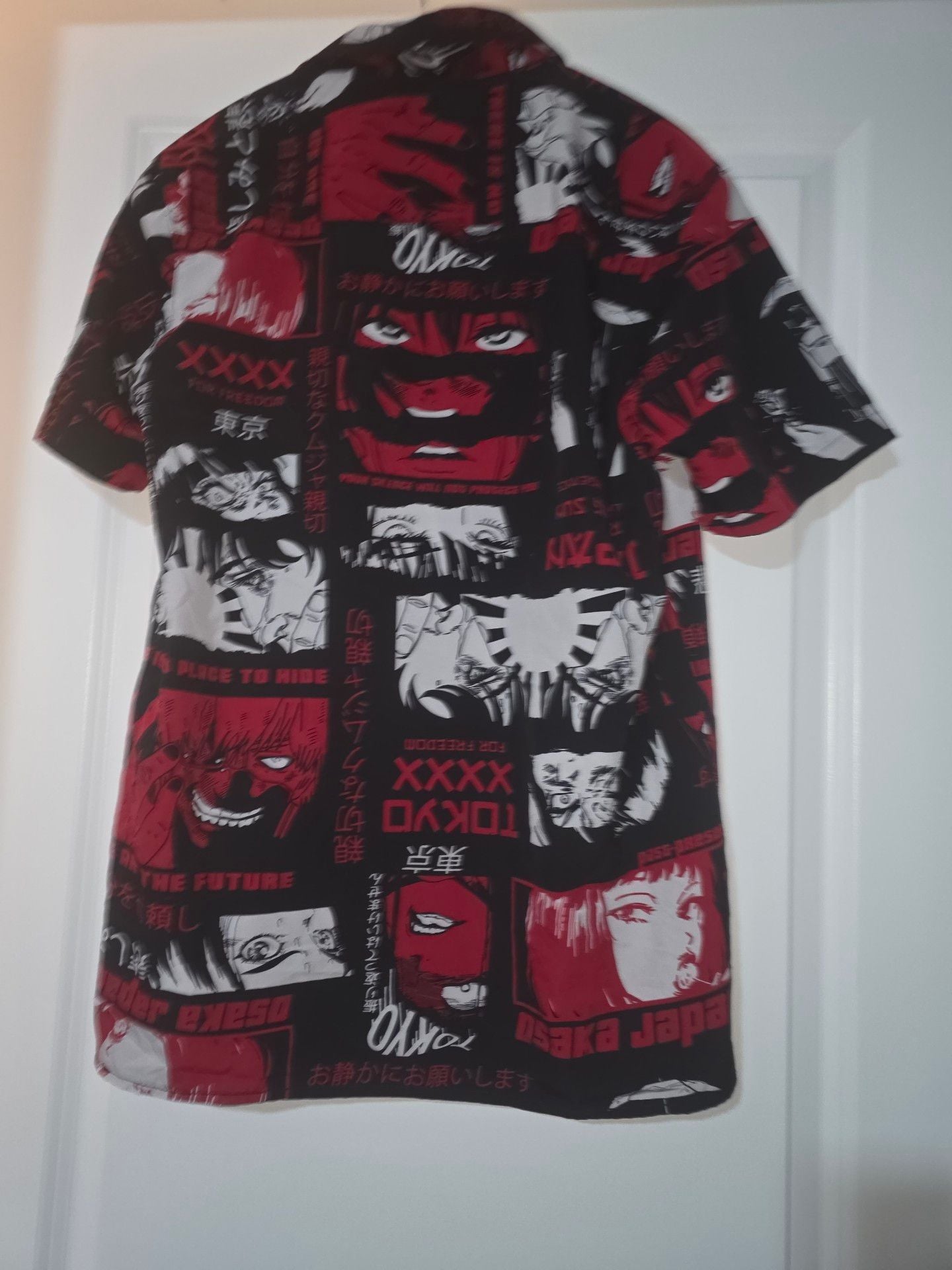 Fresh Prints of Tokyo Button Down Shirt Size S Anime Manga Print Red Black 4