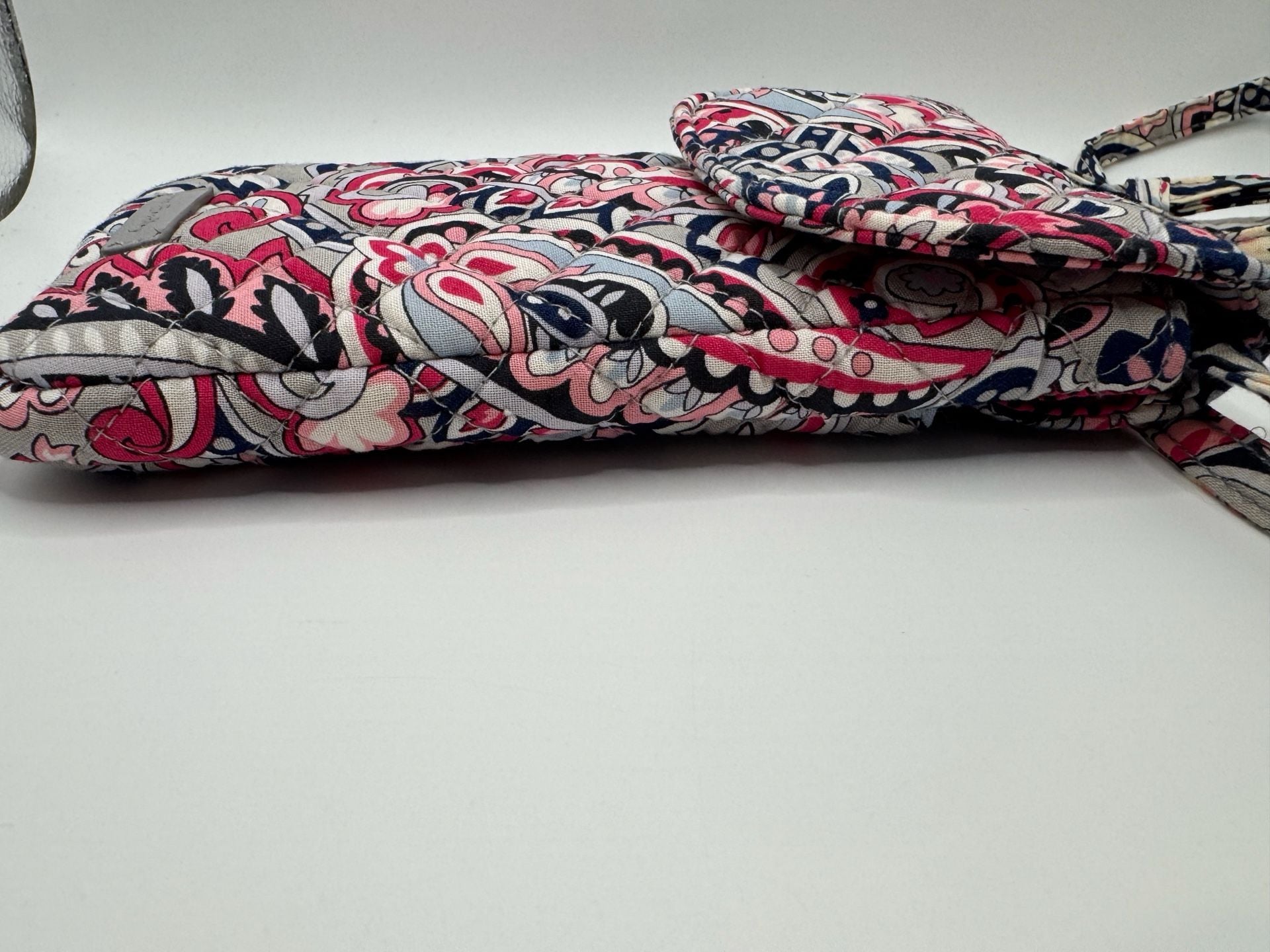 Vera Bradley Quilted Phone Crossbody Bag Gramercy Paisley Pink Gray 5