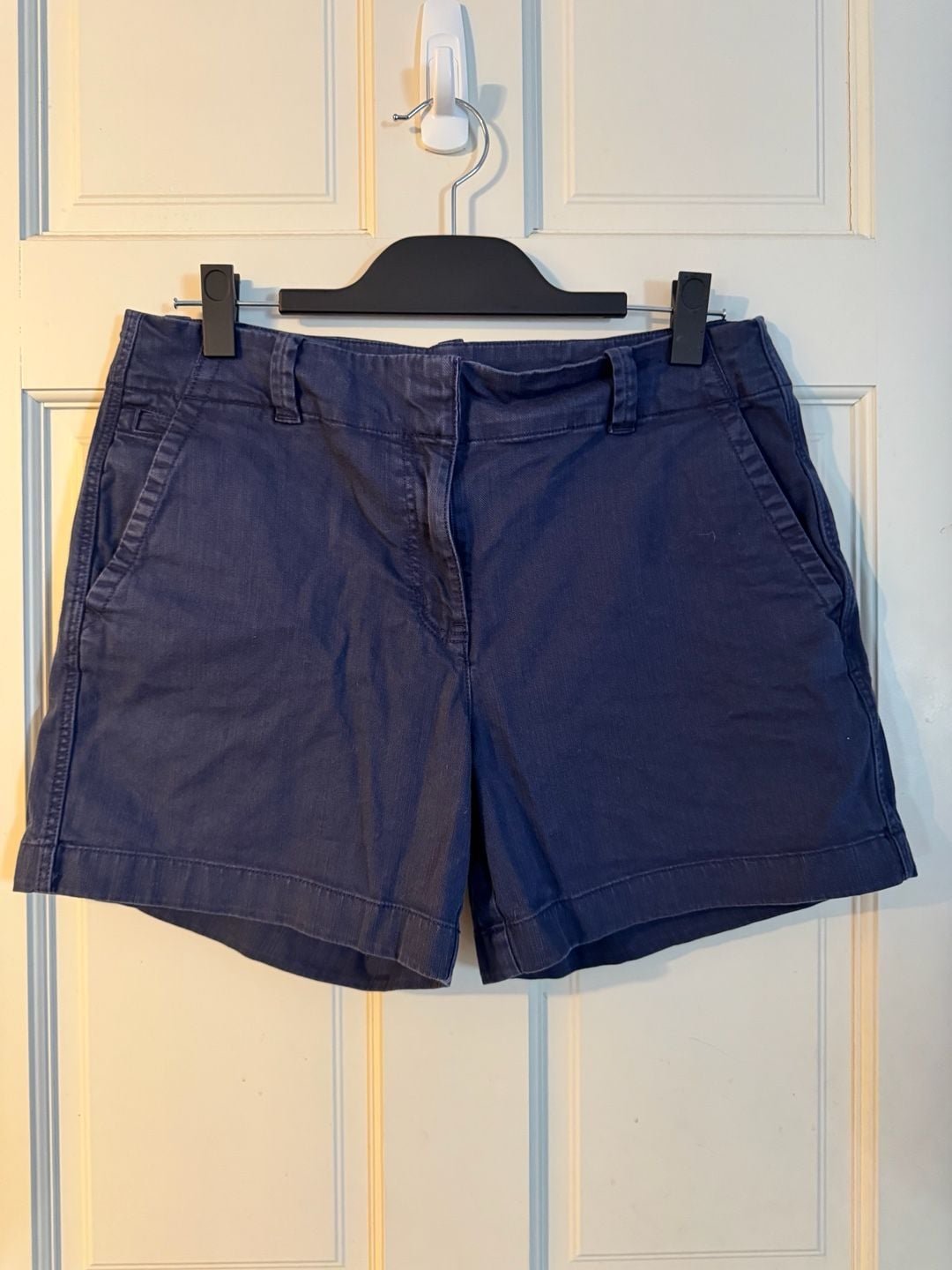 EUC Vineyard Vines Every Day Shorts Size 8 Navy Blue Chino 2