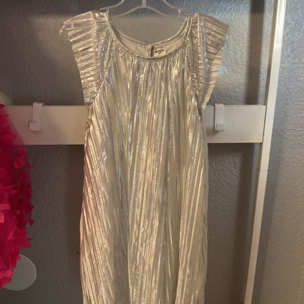 OshKosh B'gosh Metallic Pleated Dress Size 5T Silver Party