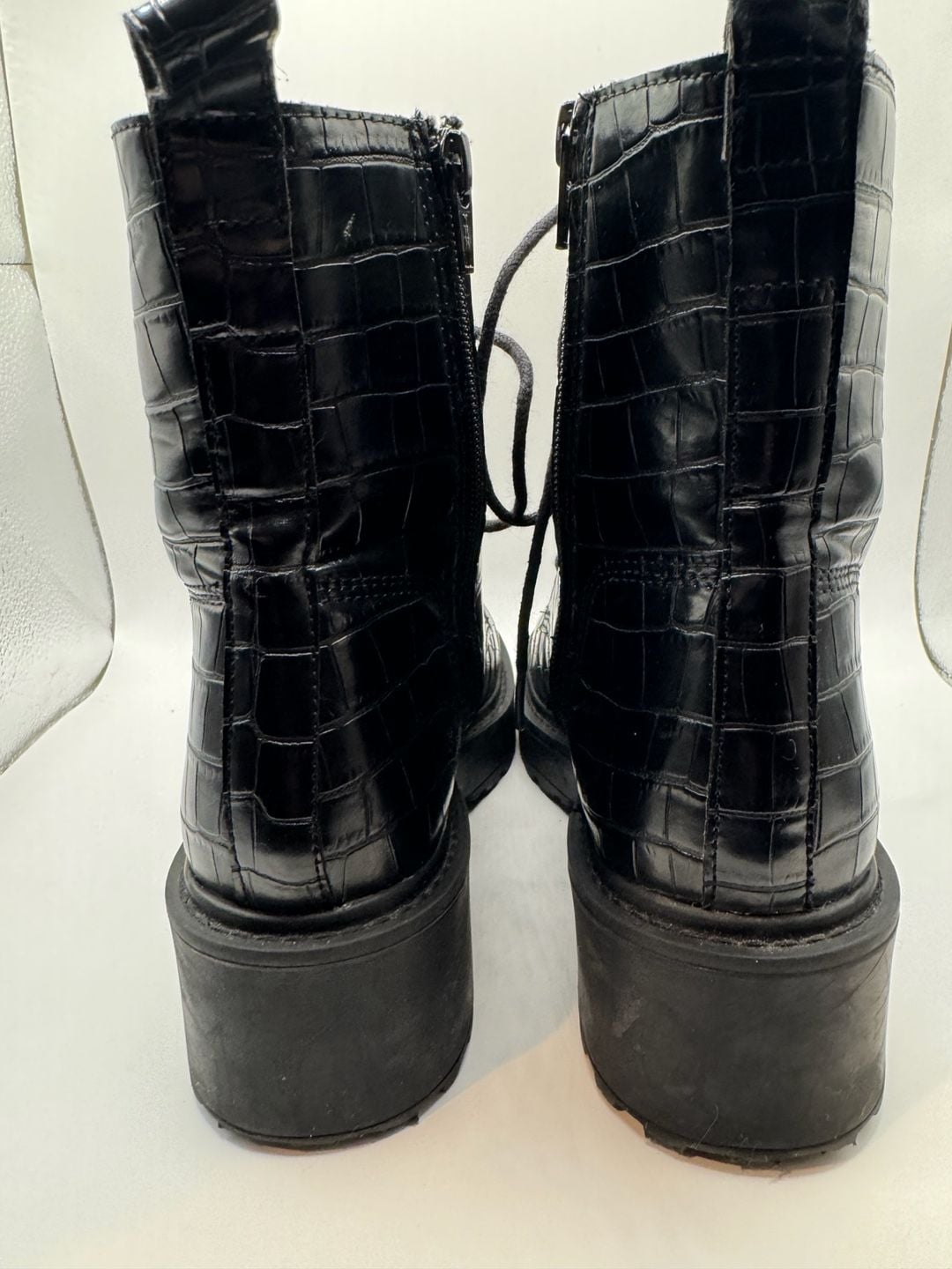 Steve Madden Black Croc Embossed Combat Boots 7 5
