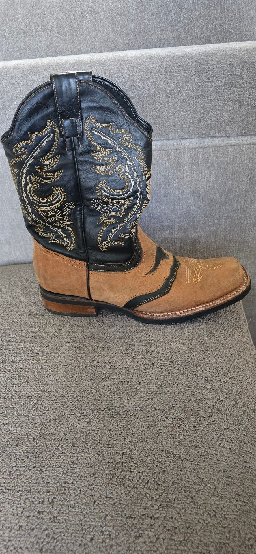 Longhorn Western Cowboy Boots Sand Black Square Toe size 11 9