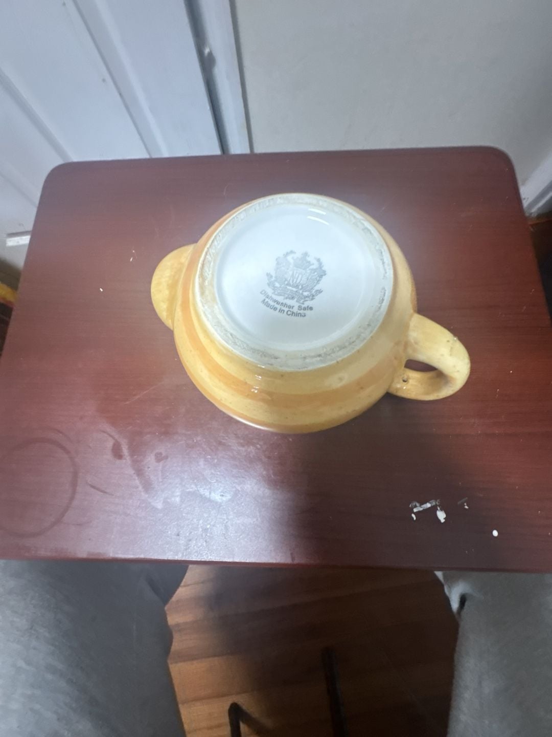 Ceramic Autumn Harvest Leaf Teapot Yellow 3