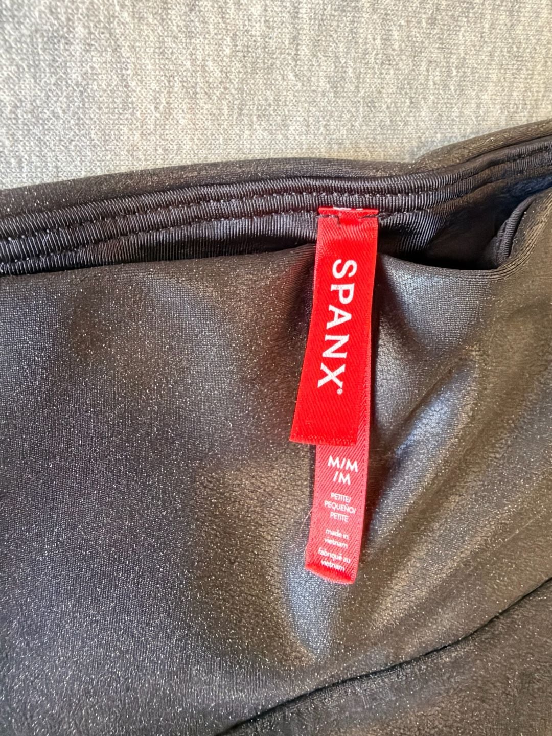 Spanx Faux Leather Leggings Size M Petite Black 7