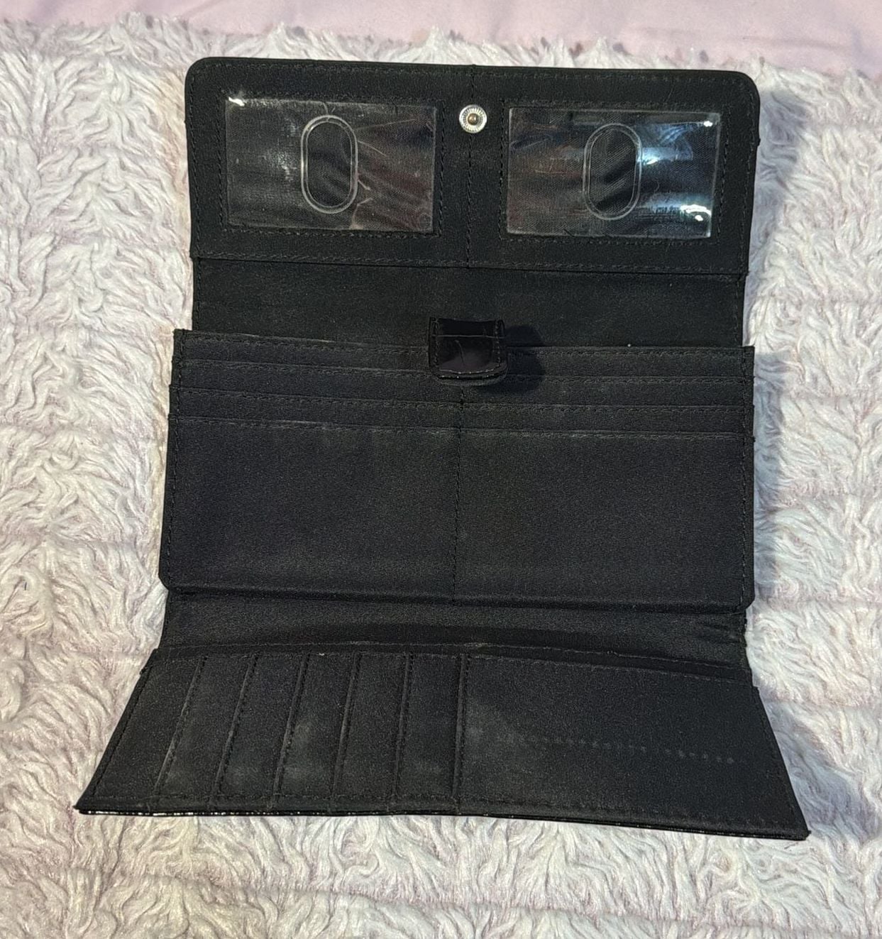 Couronne Black Crocodile Embossed Patent Leather Trifold Wallet 4