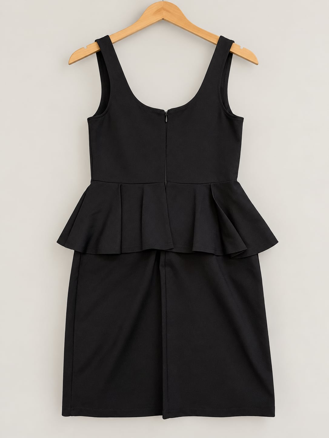 BB Dakota Peplum Mini Dress Black Scoop Neck Sleeveless, Size 6 3