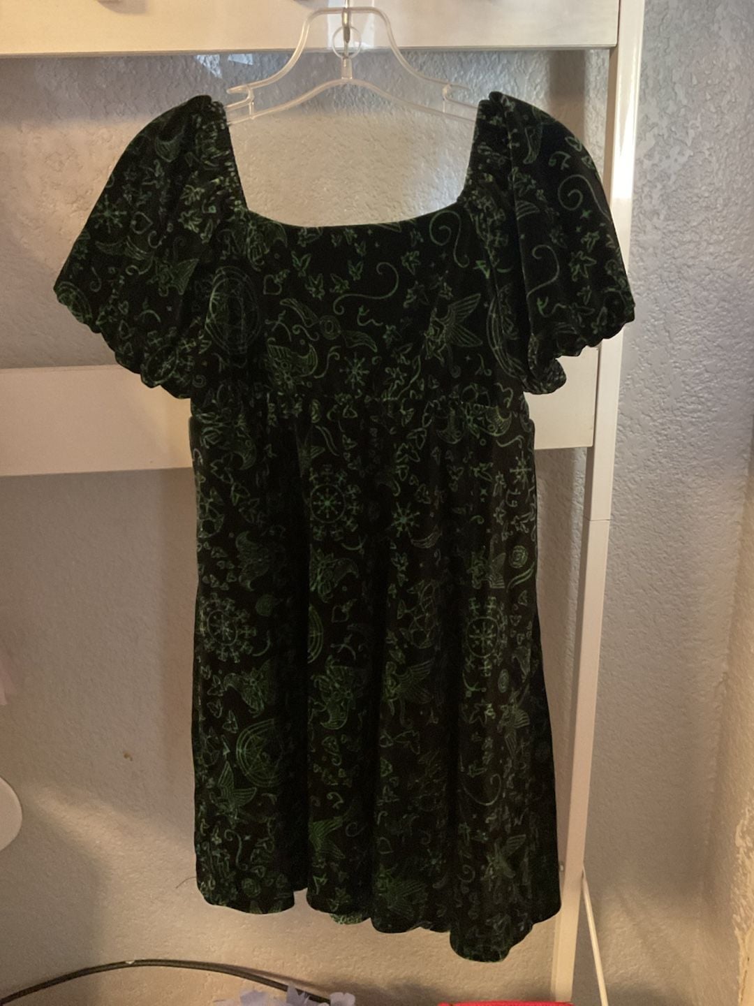 Wicked Elphaba Dress Size XS 4/5 Black Green Velvet 4